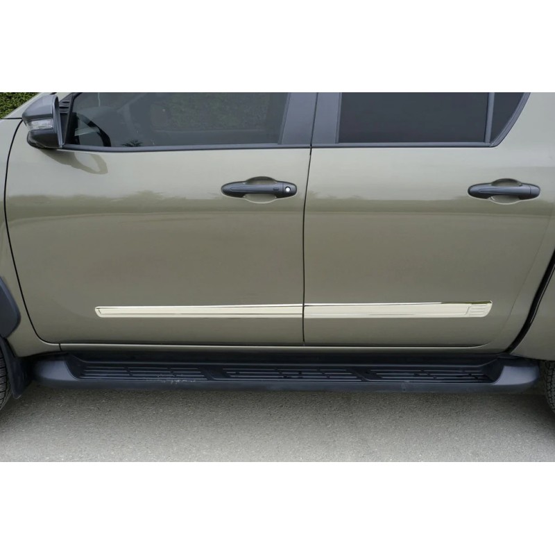 Молдини на двері (4 шт, нерж) для Nissan Navara/NP300 2016- рр