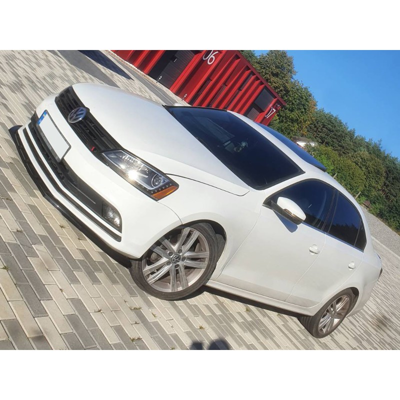 Накладка на передний бампер Lip (2010-2018, черный глянец) для Volkswagen Jetta Накладка на передний бампер Lip (2010-2018, черный глянец) для Volkswagen Jetta