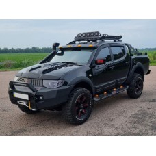 Молдинги дверей (4 шт, ABS) для Mitsubishi L200 2006-2015 рр