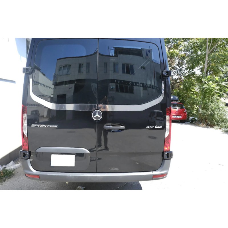 Накладка на заднее стекло V-2 Carmos (2 шт, нержавейка) для Mercedes Sprinter W907/W910 2018- гг Накладка на заднее стекло V-2 Carmos (2 шт, нержавейка) для Mercedes Sprinter W907/W910 2018- гг