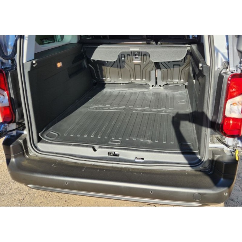 Килимок в багажник 3D (довга база) (Stingray) для Citroen Berlingo/Multispace 2019- рр