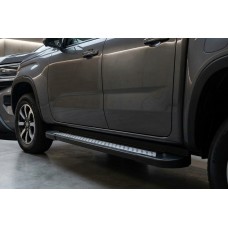 Бокові пороги Vision New Black (2 шт., Алюміній) для Volkswagen Amarok 2022- рр