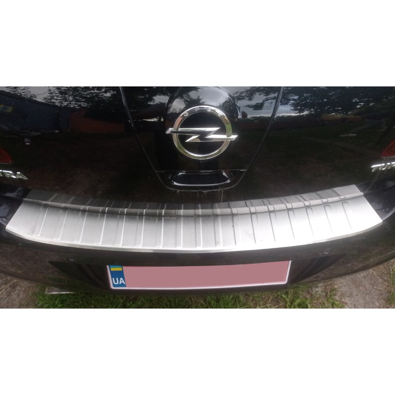 Накладка на задній бампер Carmos (HB) (нерж) для Opel Astra J 2009-2015 рр