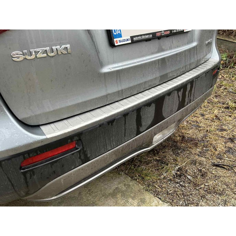 Накладка на задний бампер Carmos (нерж) для Suzuki Vitara 2015- гг