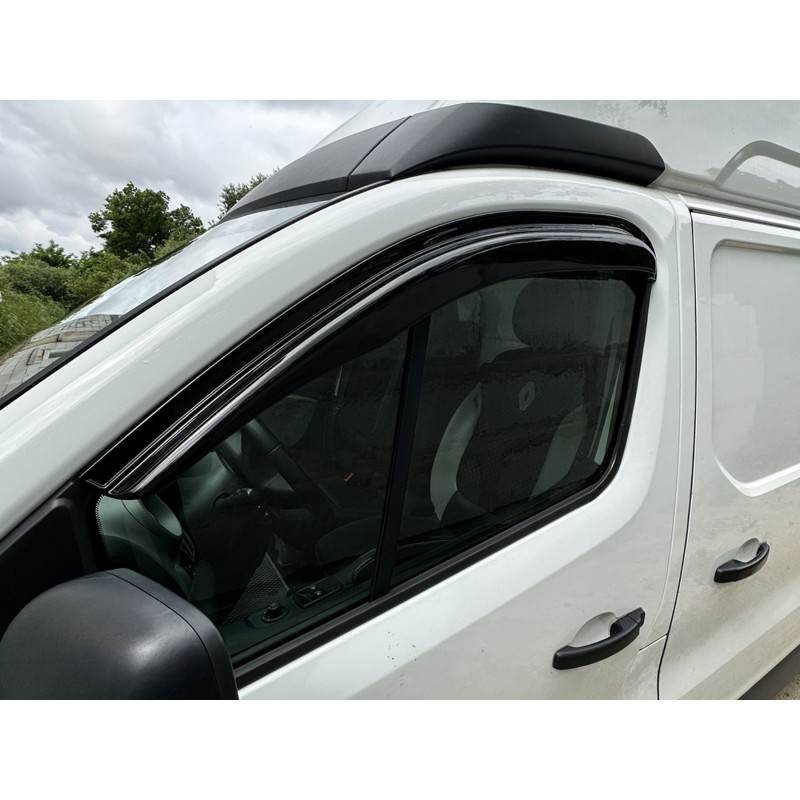 Вітровики EuroCap (2 шт) для Opel Vivaro 2015-2019 рр