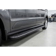 Бокові пороги Bosphorus Black (2 шт., Алюміній) Стандартна база для Ford Connect 2021- рр