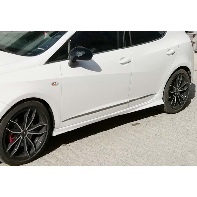 Бокові пороги DPT V-3 (чорний глянець) для Seat Ibiza 2017- рр