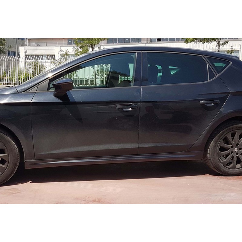 Бокові пороги DPT V-8 (під фарбування) для Seat Leon 2013-2020 рр