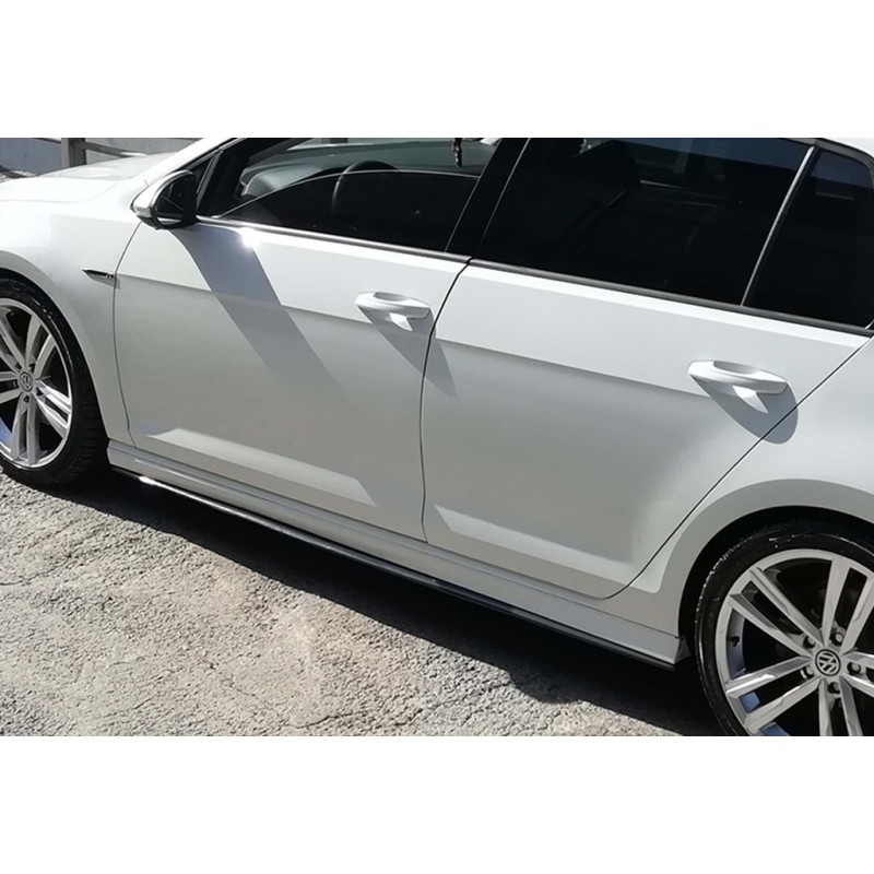 Боковые пороги DPT V-2 (черный глянец) для Volkswagen Golf 7/E-Golf