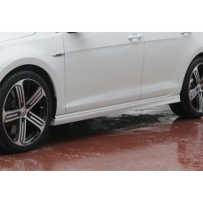 Боковые пороги DPT V-6 (черный глянец) для Volkswagen Golf 7/E-Golf