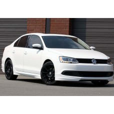 Боковые пороги DPT (под покраску) для Volkswagen Jetta 2011-2018 гг