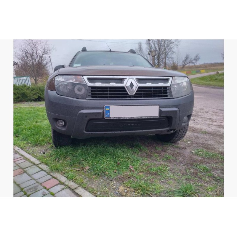 Зимняя нижняя накладка на решетку Глянцевая для Dacia Duster 2008-2018 гг