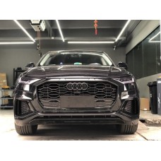 Передняя решетка RSQ-Style (2018-2023, черный) для Ауди Q8 2018- гг