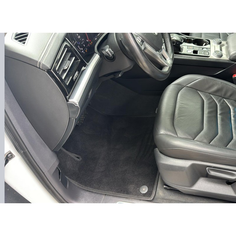 Коврики текстильные Premium (черные) для Volkswagen Touareg 2018- гг