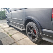 Бокові пороги X5-тип black (2 шт., алюм) Коротка база для Volkswagen T5 Caravelle 2004-2010 рр