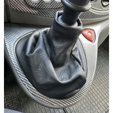 Шкіряний чохол КПП для Renault Trafic 2001-2015 рр