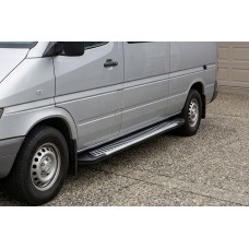 Боковые Подножки Line (2 шт., Алюминий) Средняя База для Volkswagen LT 1995-2006 гг