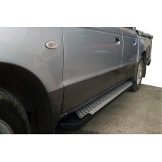 Бокові пороги X5-тип (2 шт, алюм) для Mazda BT-50 2007-2012 рр
