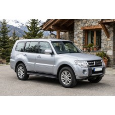 Бокові пороги Bosphorus Black (2 шт., Алюміній) для Mitsubishi Pajero Wagon IV 2006-2021 рр