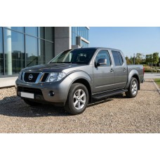 Бокові пороги Allmond Black (2 шт., Алюміній) для Nissan Navara 2006-2015 рр