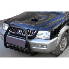 Кенгурятник QT007 Black (нерж.) для Mitsubishi L200 1996-2006 гг