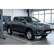 Боковые Подножки BlackLine (2 шт., Алюминий) для Toyota Hilux 2015- гг
