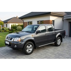 Бокові пороги Maya V1 (2 шт., алюміній) для Nissan NP300 1999-2015 рр