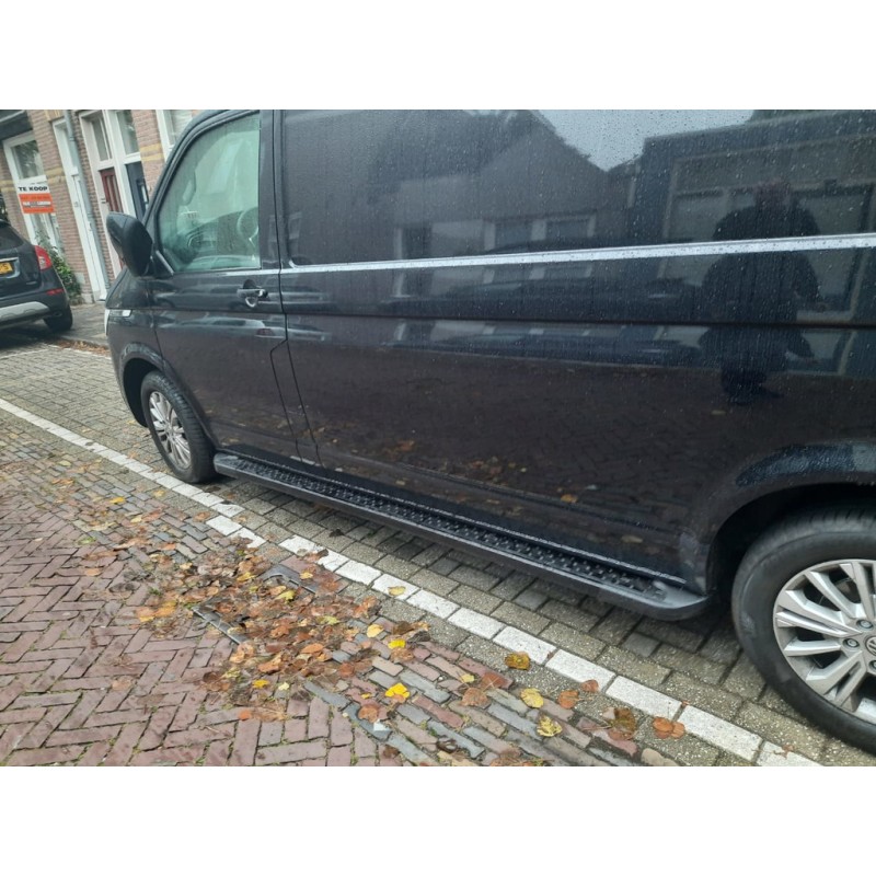 Бокові пороги Allmond Black (2 шт., алюміній) Довга база для Volkswagen T6