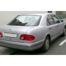 Накладка над номером (Sedan) Полірована нержавіюча сталь для Mercedes E-сlass W210 1995-2002 рр