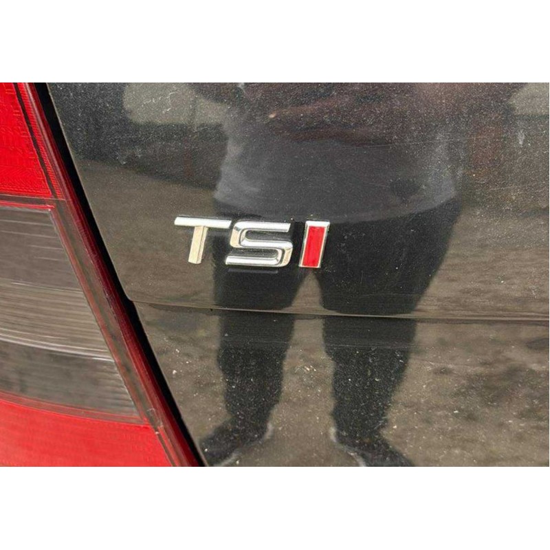 Напис TSI (під оригінал) T-хром, SI-червоні для Volkswagen Passat B7 2012-2015 рр