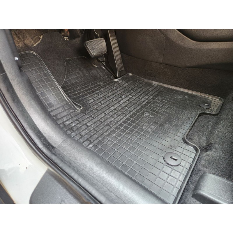 Резиновые коврики тип-1 (4 шт, Stingray Premium) для Kia Sportage 2015-2021 гг
