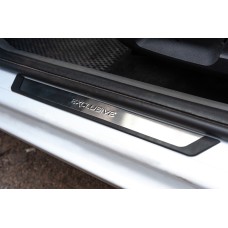 Накладки на пороги (Flexill, 4шт) Exclusive для Ford Focus II 2008-2011 рр