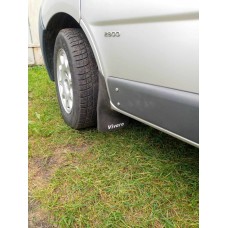 Передние брызговики (комплект) для Opel Vivaro 2001-2015 гг
