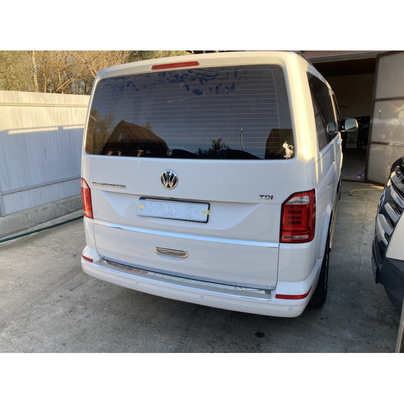 Накладка на задній бампер Carmos V1 глянець (1 двері, нерж) для Volkswagen T6