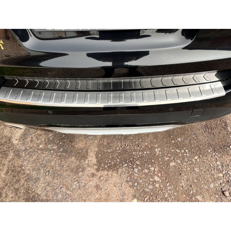Накладка з сталі на задній бампер Carmos (нерж.) для BMW X3 F-25 2011-2018 рр
