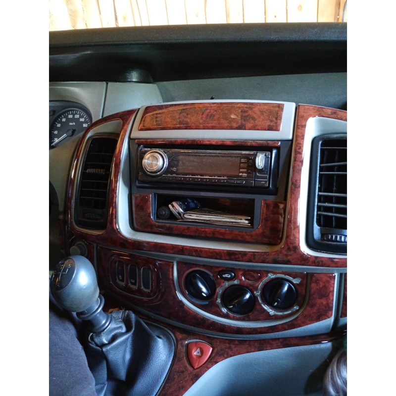 Накладки на панель Чорний для Nissan Primastar 2002-2014 рр Накладки на панель Чорний для Nissan Primastar 2002-2014 рр