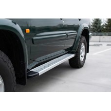 Бокові пороги Maya V2 (2 шт., алюміній) для Nissan Patrol Y61 1997-2011 рр