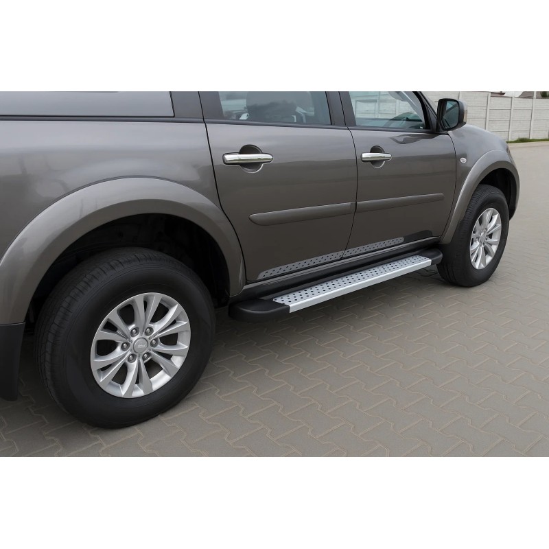 Бокові пороги X5-тип (2 шт., алюм) для Mitsubishi Pajero Sport 2008-2015 рр