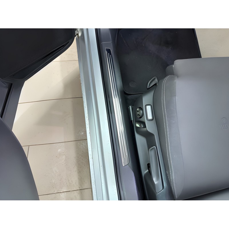 Накладки на внутрішні пороги OmsaLine (4 шт, нерж) для Volkswagen Passat B8 2015-2023 рр