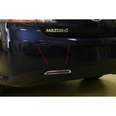 Накладки на задні противотуманки (2 шт, пласт) для Mazda 6 2008-2012 рр