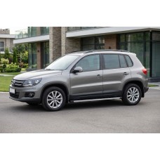 Бокові пороги Fullmond (2 шт., алюм) для Volkswagen Tiguan 2007-2016 рр