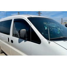 Вітровики (2 шт, HIC) для Hyundai H200, H1, Starex 1998-2007 рр
