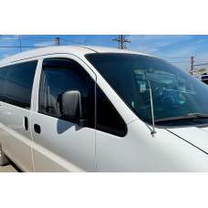 Вітровики (2 шт, HIC) для Hyundai H200, H1, Starex 1998-2007 рр