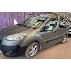 Ветровики на окна (2 шт, HIC) для Citroen Berlingo 2008-2018 гг