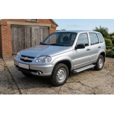 Боковые Подножки Maya V2 (2 шт., Алюминий) для Chevrolet Niva 1998-2020 гг