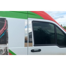 Накладки на дверні стійки (4 шт, нерж) для Ford Connect 2006-2009 рр