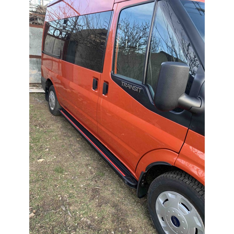 Бокові пороги Maya Red (2 шт., алюміній) L1 (коротка) для Ford Transit 2000-2014 рр