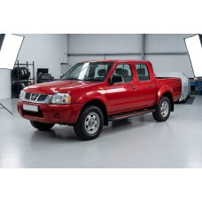 Боковые Подножки Maya Red (2 шт., Алюминий) для Nissan NP300 1999-2015 гг