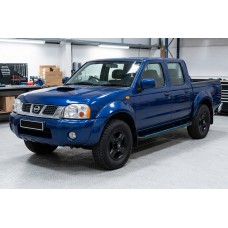 Бокові пороги Maya Blue (2 шт., алюміній) для Nissan NP300 1999-2015 рр