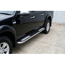 Бокові пороги Tayga V2 (2 шт., алюміній) для Mazda BT-50 2007-2012 рр